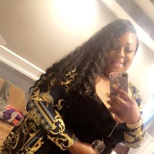 Meet your Posher, Whitney